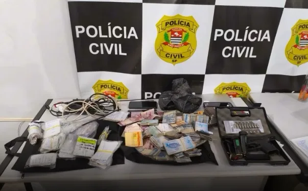 Polícia Civil cumpre mandados em investigação sobre desvio de verbas públicas em Américo Brasiliense